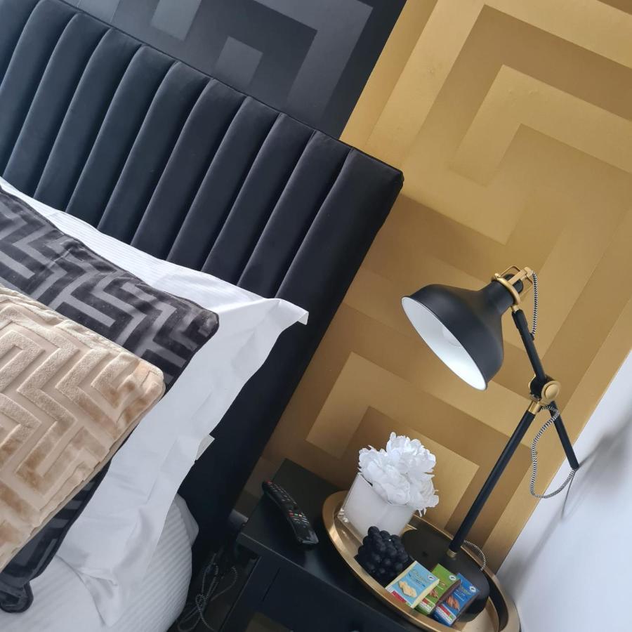 Apartamento Luxury 9Ine Penthouse With Garden & Jacuzzi Birmingam Exterior foto