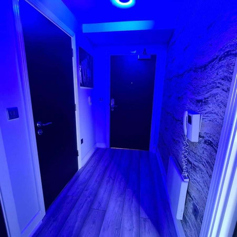 Apartamento Luxury 9Ine Penthouse With Garden & Jacuzzi Birmingam Exterior foto