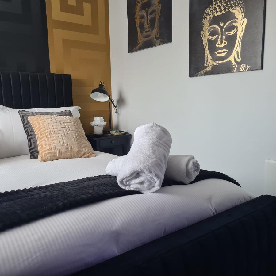 Apartamento Luxury 9Ine Penthouse With Garden & Jacuzzi Birmingam Exterior foto